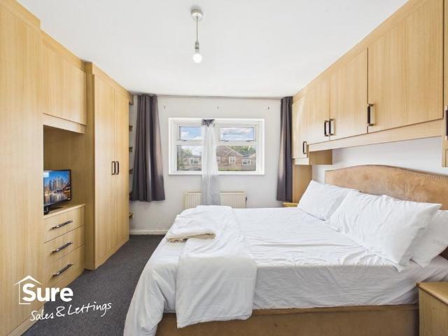 House for rent in Pouchen End, Hertfordshire
