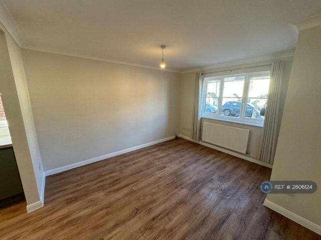 House for rent in Chipping Hill, Essex