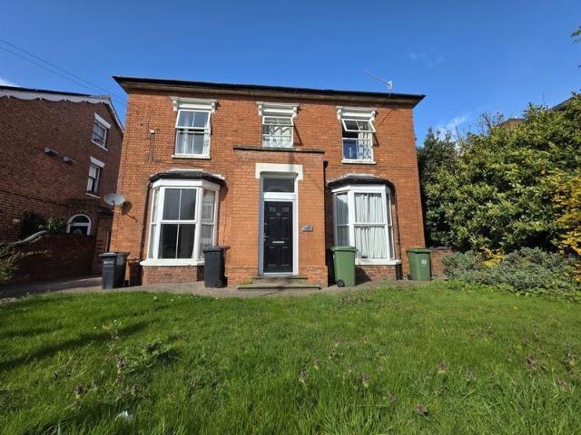 House for rent in St John's, Worcestershire