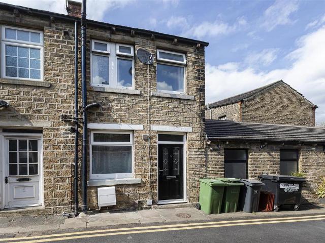 House for rent in Lindley, West Yorkshire