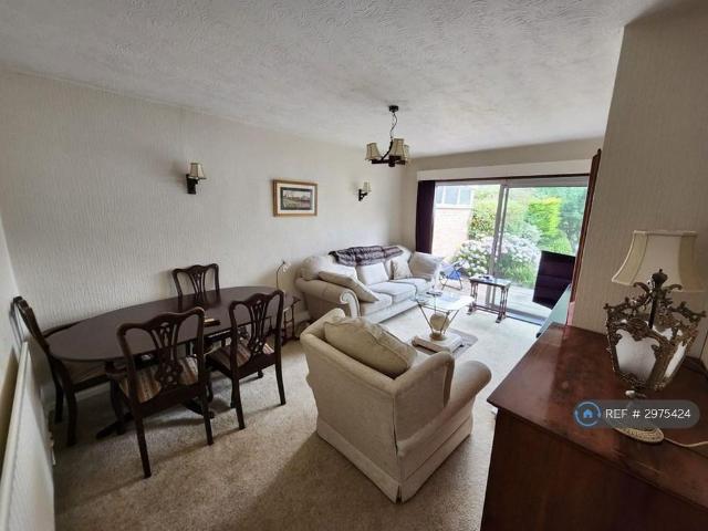 House for rent in Caldermill, East Midlands