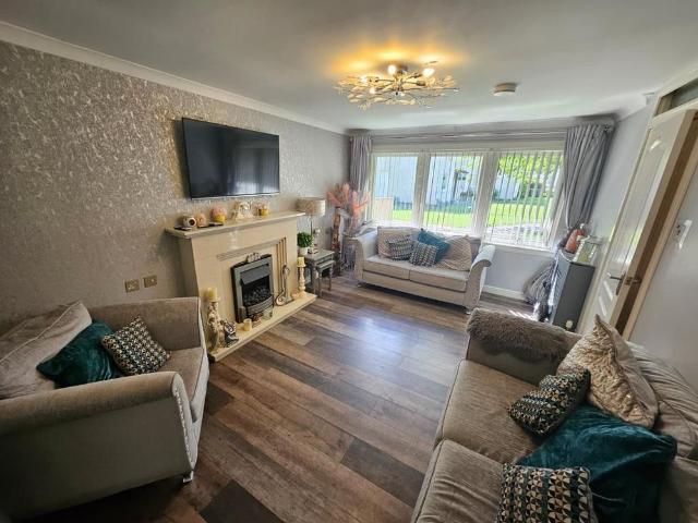 House for rent in Moneydie, Scotland