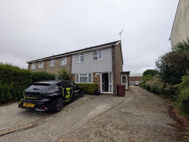 House for rent in Chichester, Littlecote