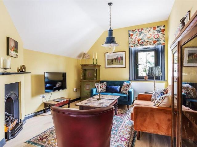 House for rent in Hurtmore, Westborough