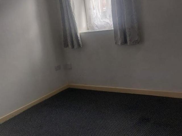 Flat for rent in Mount Pleasant, Nangreaves