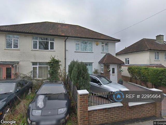 House for rent in London Borough of Croydon, Forestdale