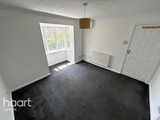 House for rent in Lewsey Farm, Luton