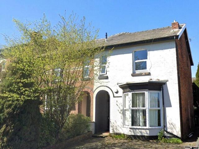Room for rent in Roby Mill, Lancashire