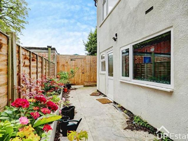 Apartment for rent in West Midlands