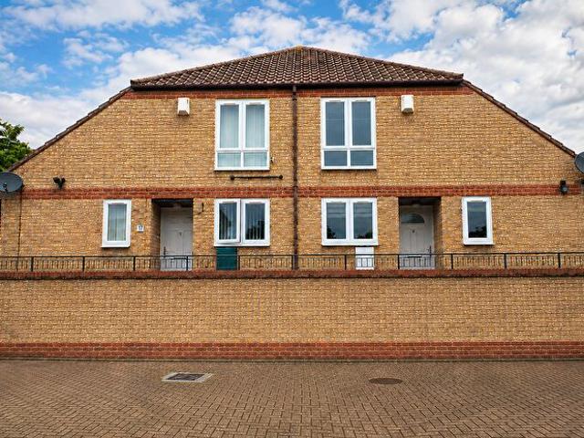 Apartment for rent in Fenny Stratford, Milton Keynes