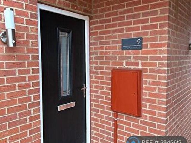 Apartment for rent in Broughton Gate, Monkston Park