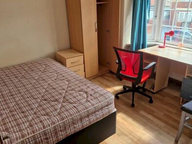Apartment for rent in Robin Hood, The Slade