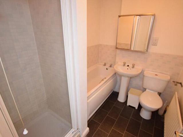 Apartment for rent in Far Cotton and Delapre, Far Cotton