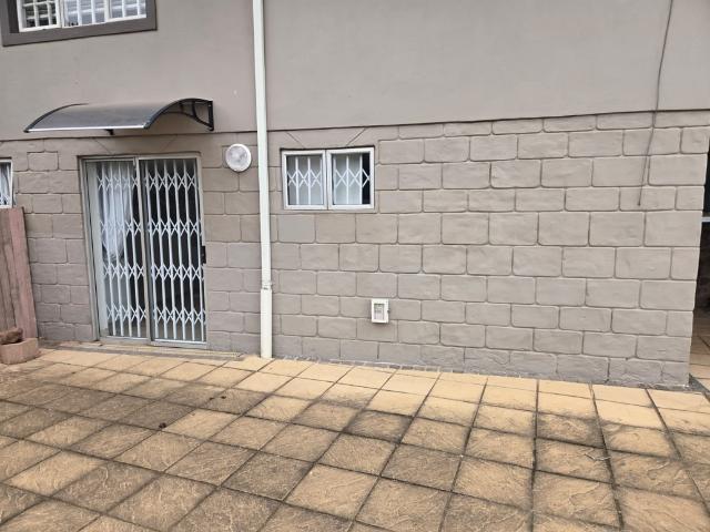 Apartment for rent in Queensburgh, Kwazulu-natal
