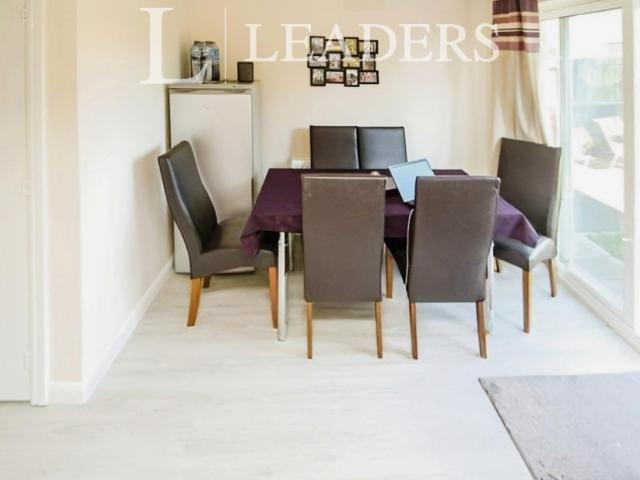 House for rent in Springfield Retail Park, Stoke-on-Trent