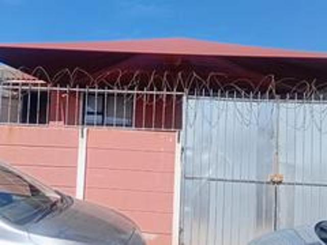House for sale in Cape Town, Western Cape