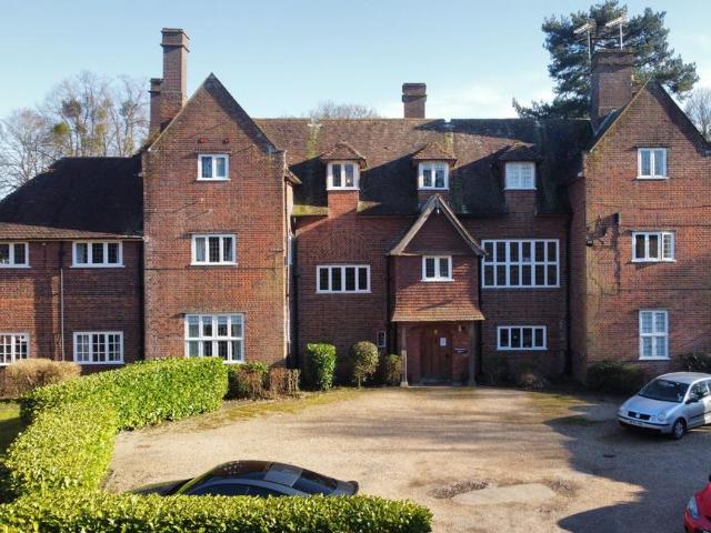 Flat for rent in Swallow, Buckinghamshire