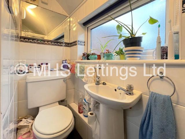 House for rent in Woodhouse, West Yorkshire