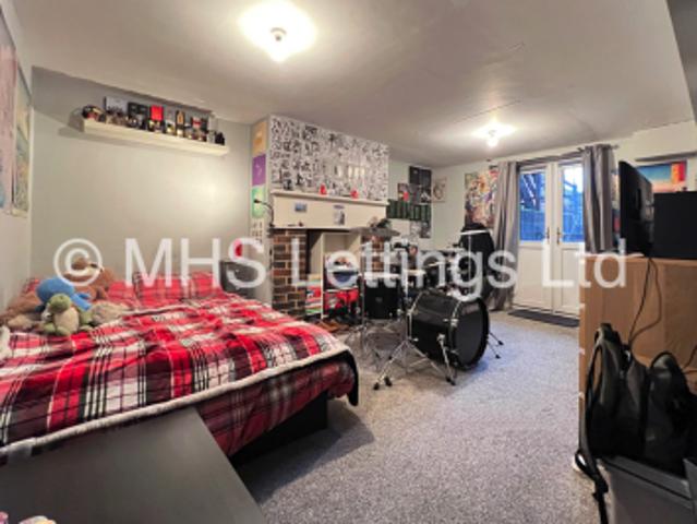Room for rent in Woodhouse, West Yorkshire