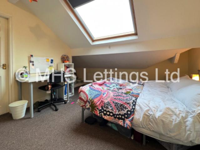 Room for rent in Woodhouse, West Yorkshire