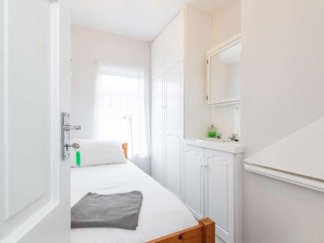 Property to rent in Bluebell, North Tipperary