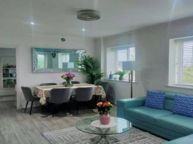 Property to rent in Bluebell, North Tipperary
