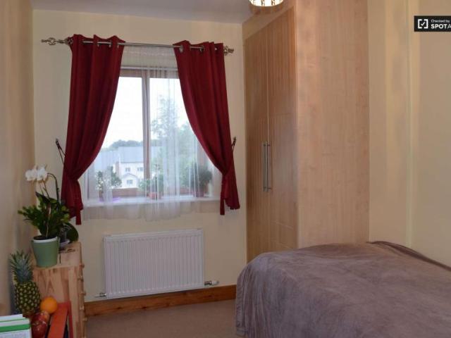 Property to rent in Bluebell, North Tipperary