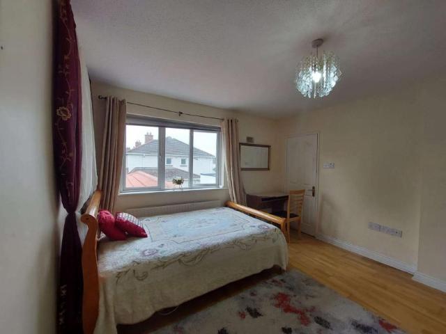Property to rent in Bluebell, North Tipperary