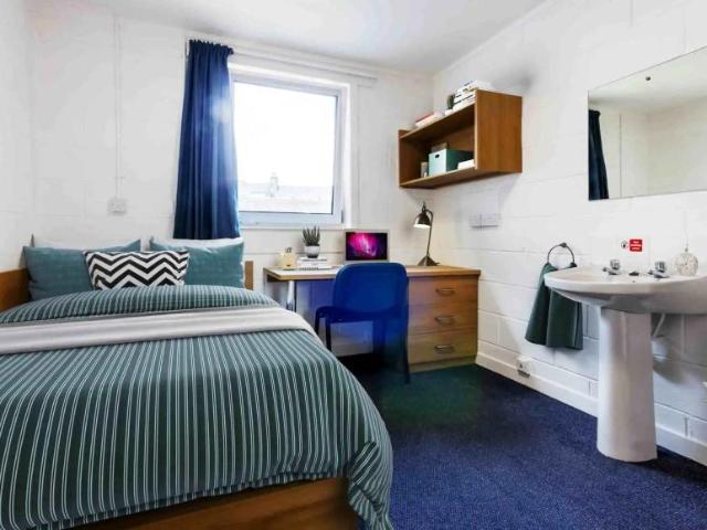 Room for rent in Ballindoch, Scotland