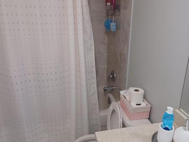 Room for rent in Durham, Ontario