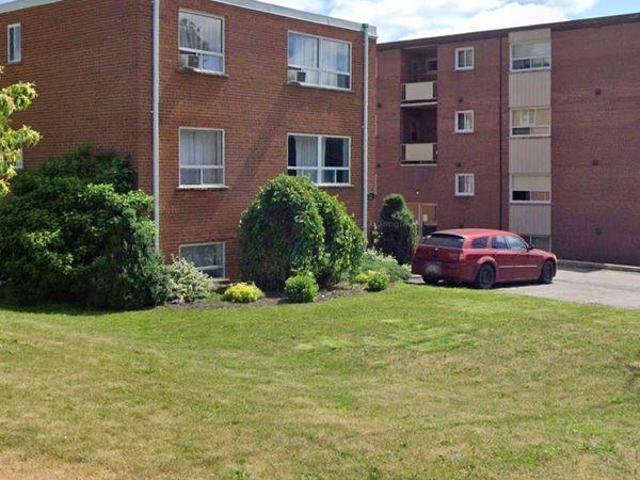 Room for rent in Barrie