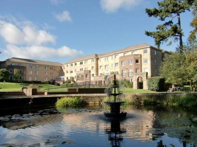 Room for sale in Overchurch Hill, Moreton