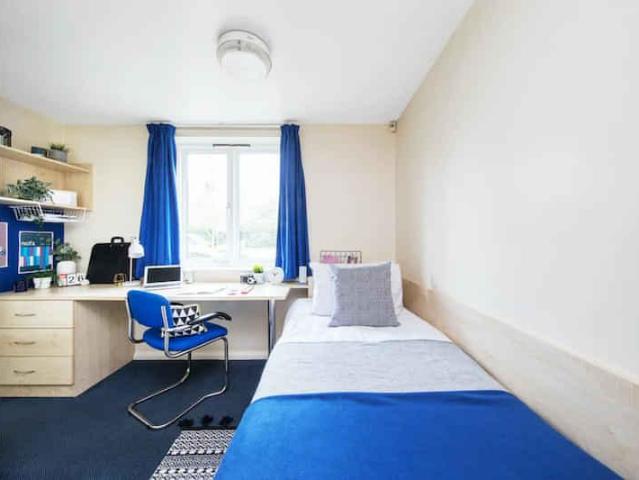 Room for rent in Edgbaston, West Midlands