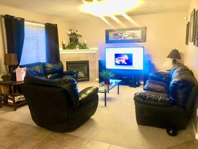 Room for rent in Calgary