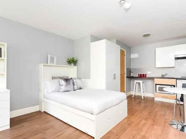 Room for rent in Newtown, Two Mills