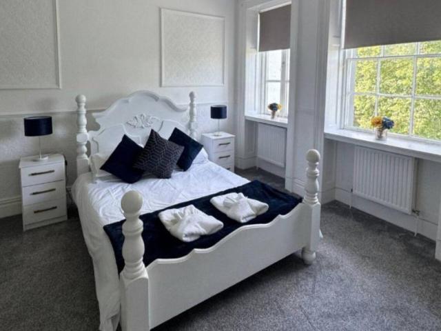 Room for rent in Clydach, Wales