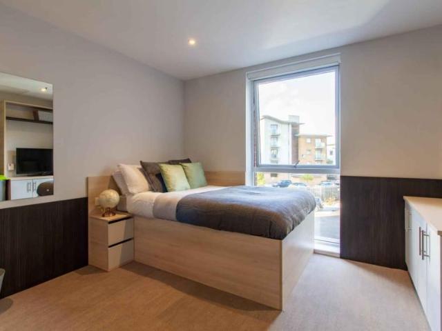 Room for rent in Hythe, Fordham Heath