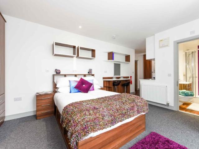 Room for rent in Claypath, Durham
