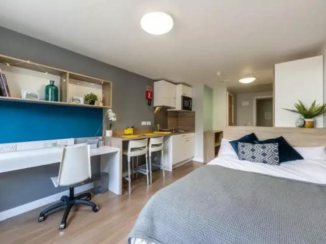 Room for rent in Gayfield, Broughton
