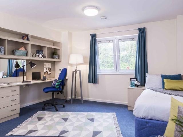 Room for rent in Watergate, Devon