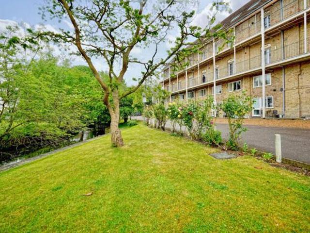 Room for sale in Huntingdon, Cambridgeshire