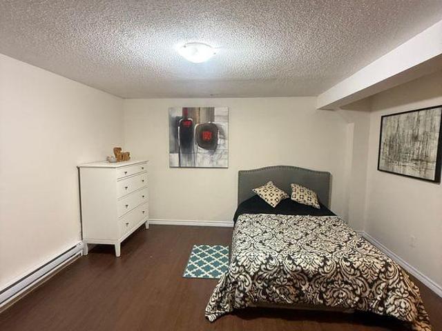 Room for rent in Guelph, Ontario
