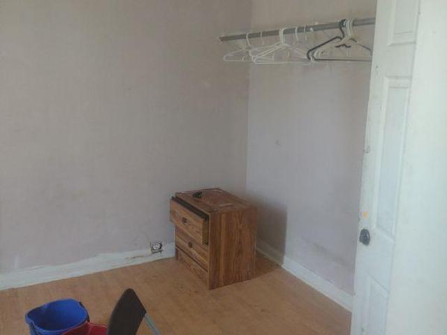 Room for rent in Hamilton