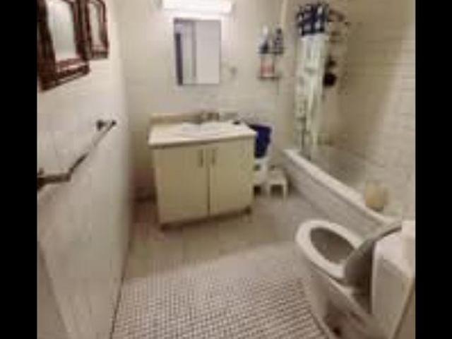 Room for rent in Longhill, Hull