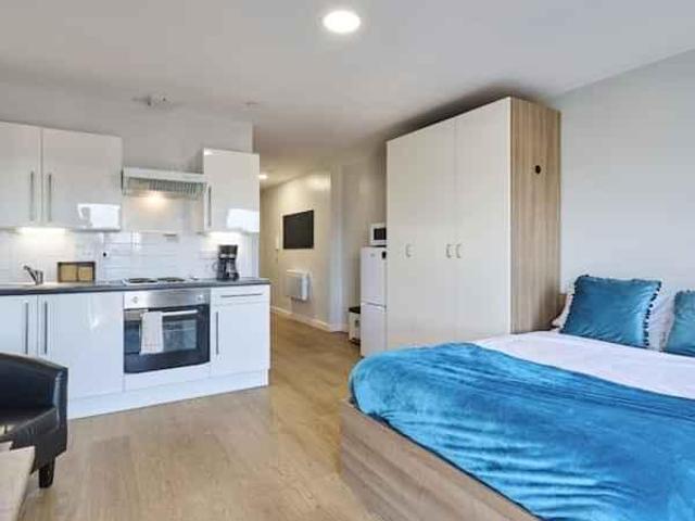 Room for rent in Bede Island, Old Wharf