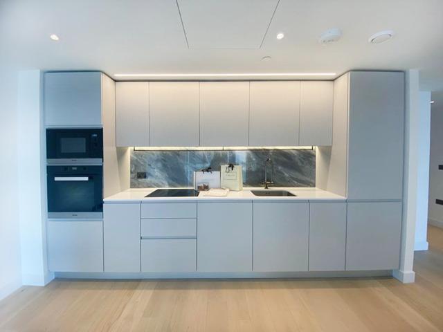 Room for sale in Shepherd's Bush, Greater London