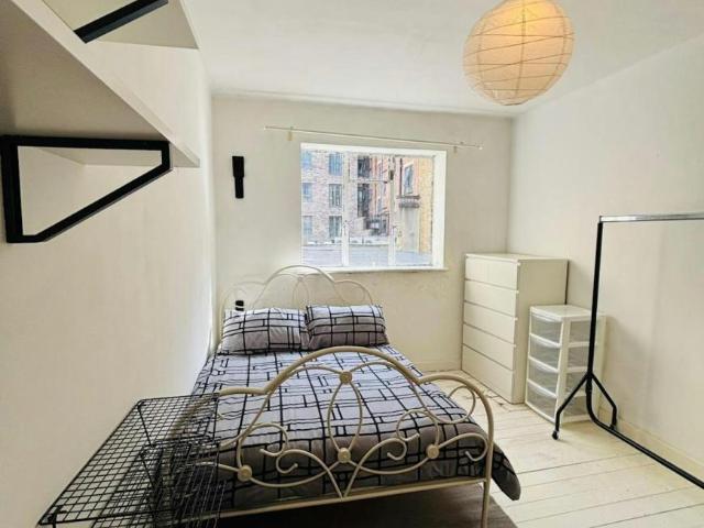 Room for rent in St. George in the East, Shadwell