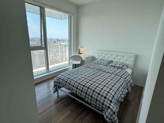 Room for rent in Mississauga