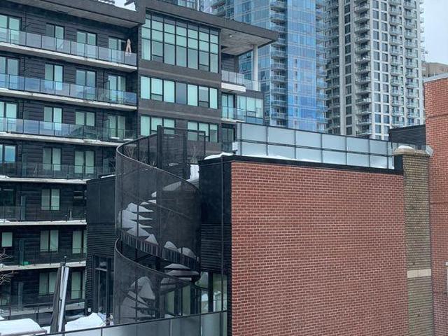 Room for rent in St. Leonard's, Quebec