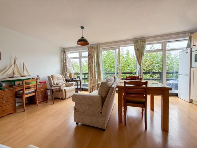 Room for sale in Nailsea, North Somerset